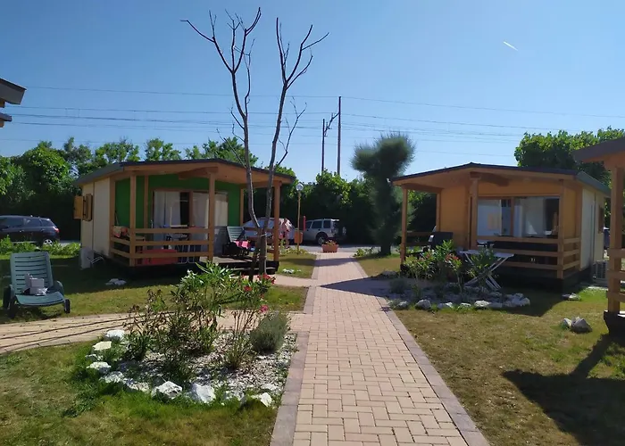 Camping Fano Parco vacanze *